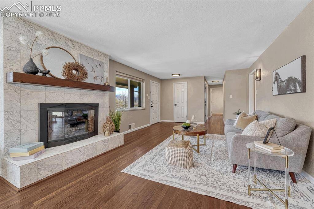 2005 Crest Haven CIR, Colorado Springs, CO 80909