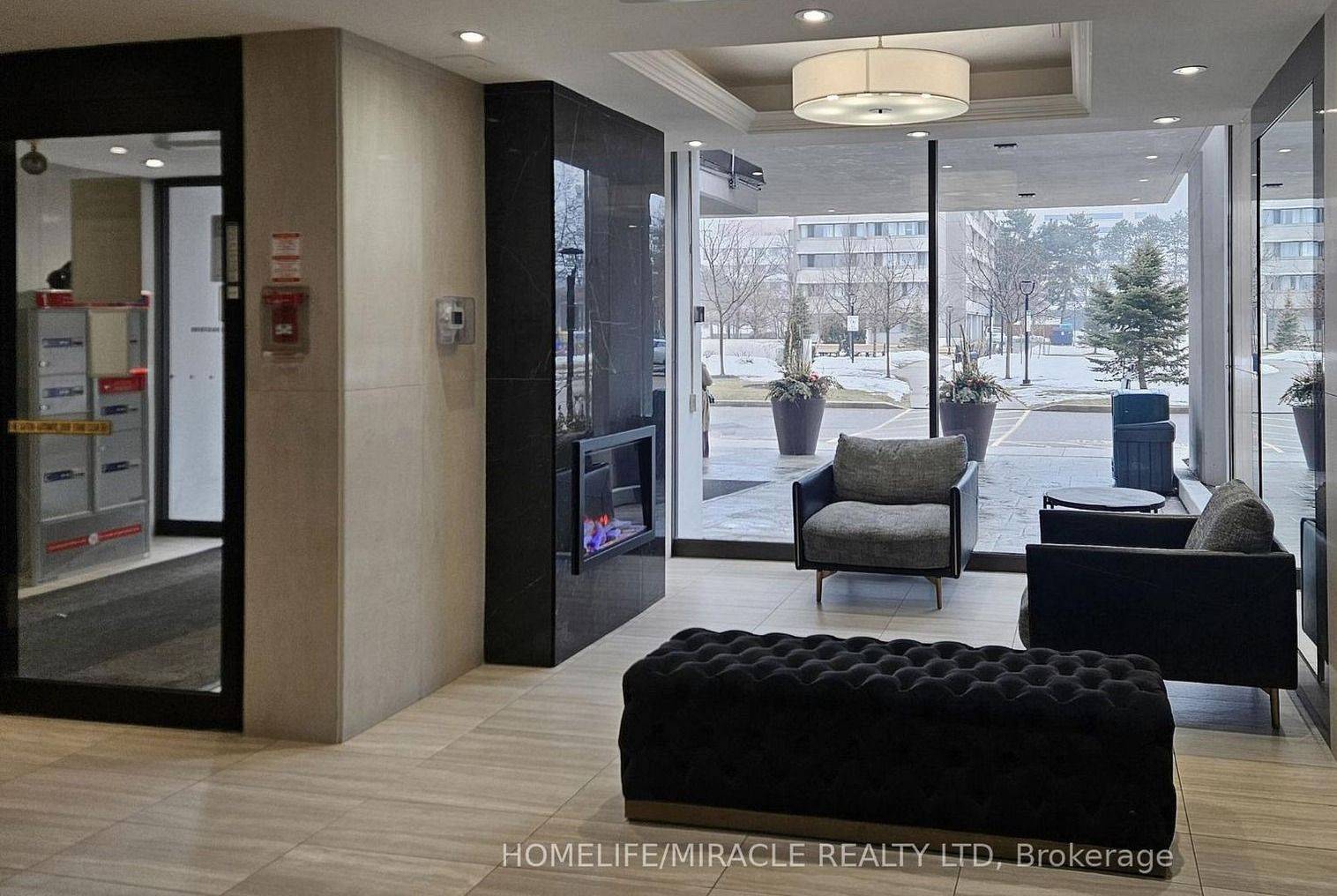 735 Don Mills RD #2707, Toronto C11, ON M3C 1T1