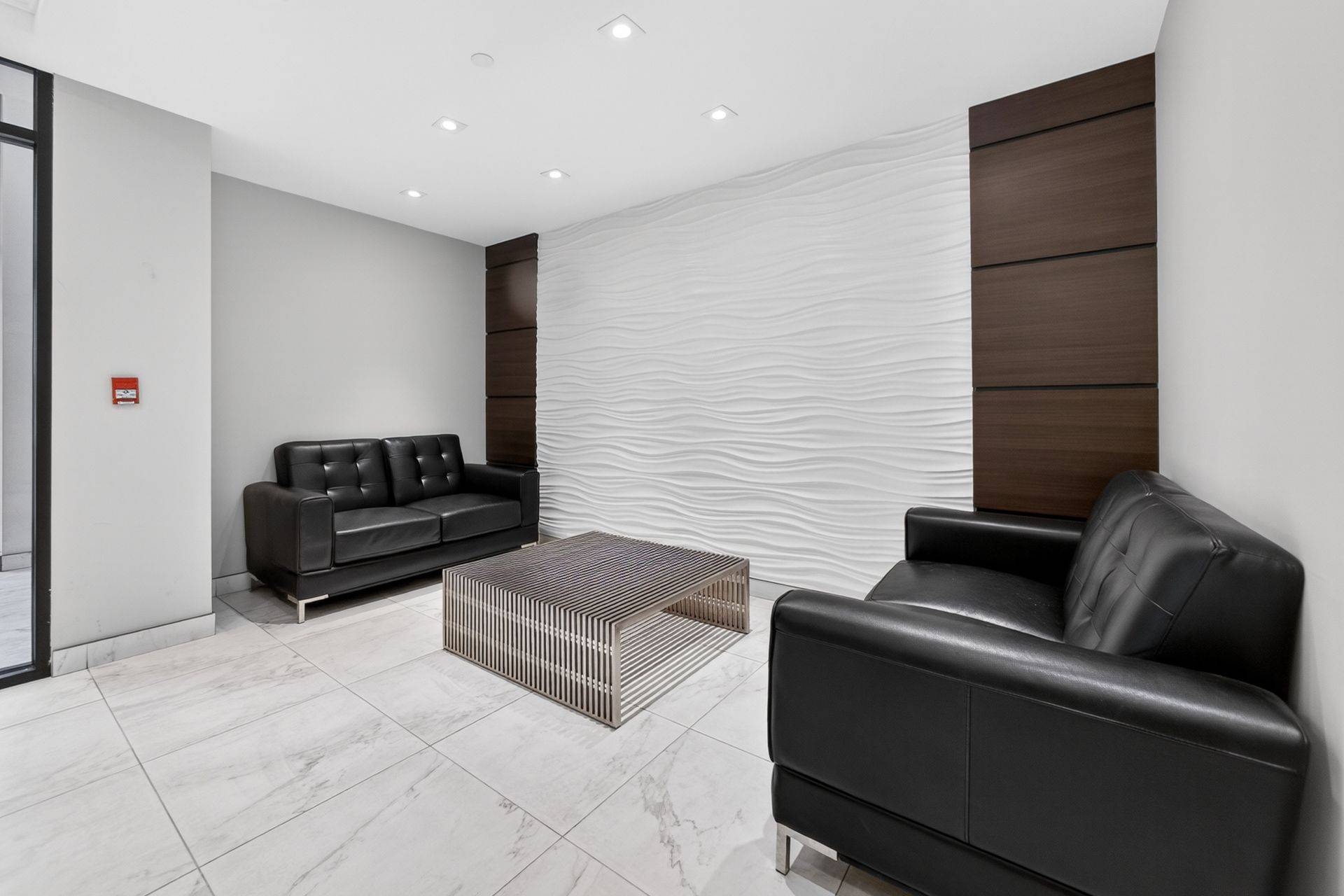 620 Sauve ST #412, Milton, ON L9T 9A5