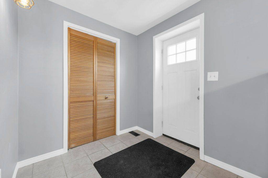 256 Moira RD, Centre Hastings, ON K0K 3E0