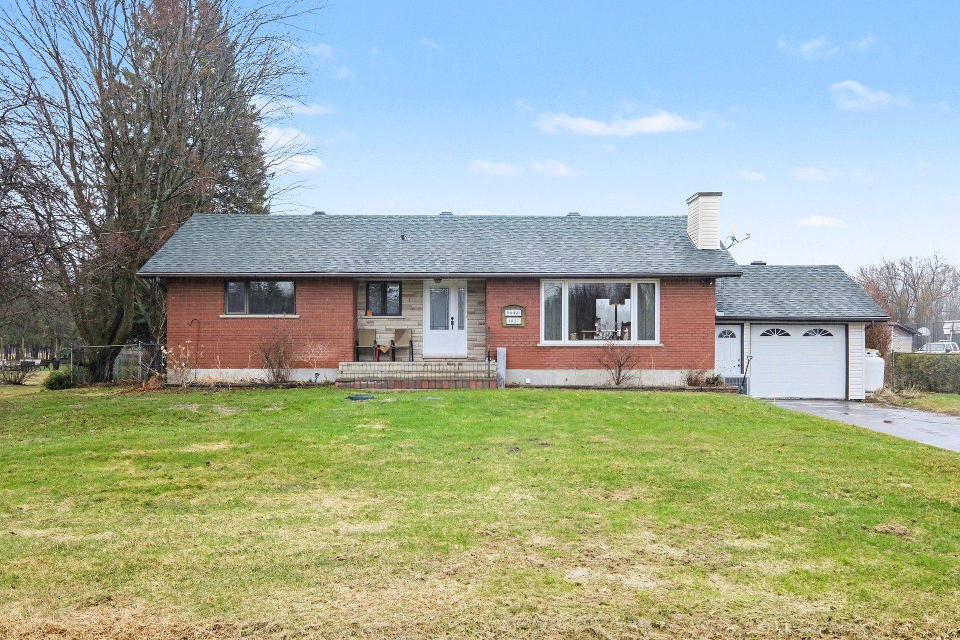 4827 Anderson RD, Carlsbad Springs, ON K0A 1K0