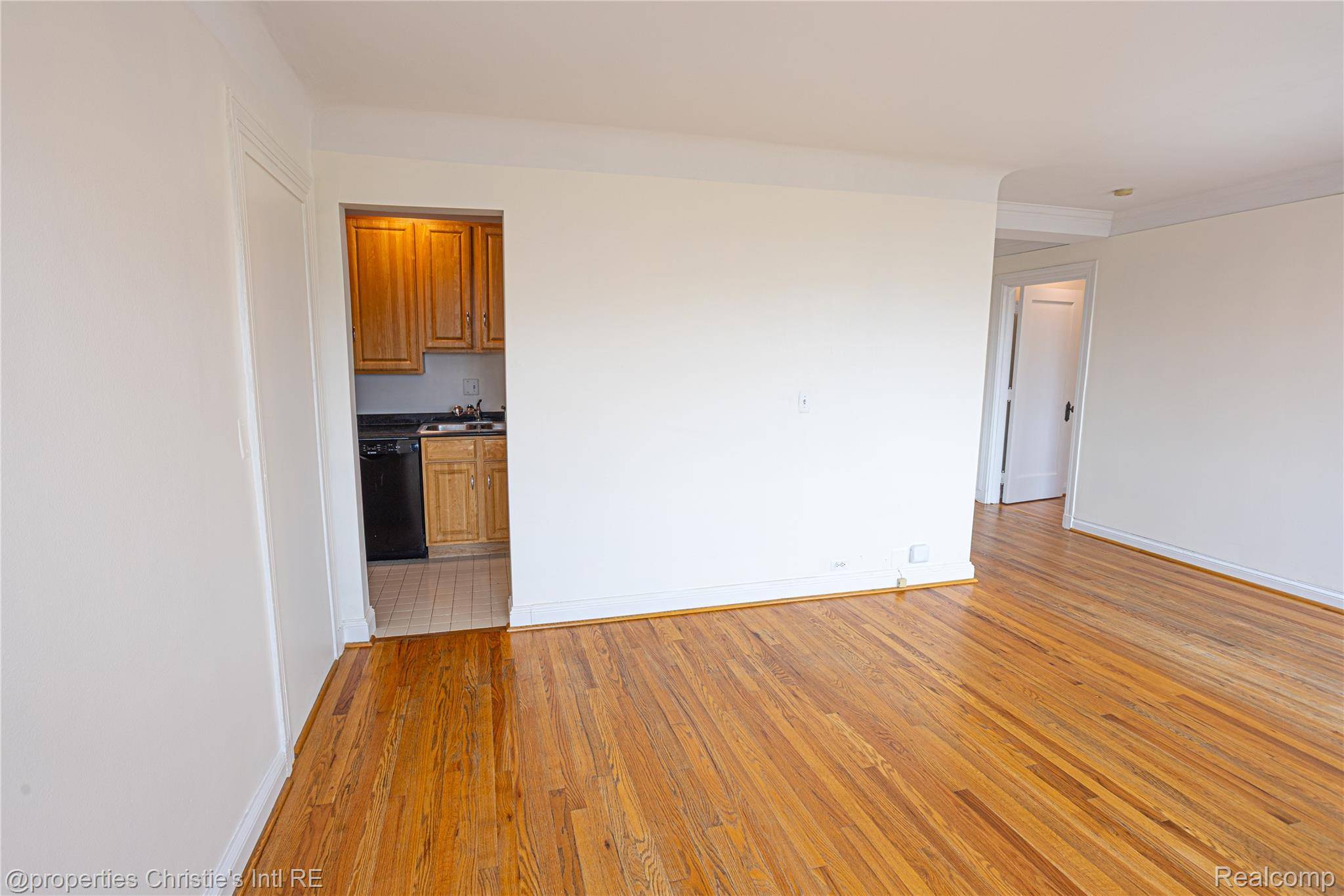 15 E Kirby ST #1231, Detroit, MI 48202