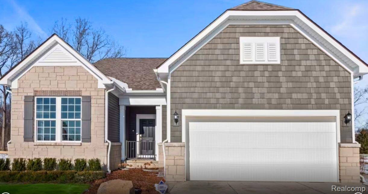 3040 Sheffield CIR, Independence Charter Township, MI 48346