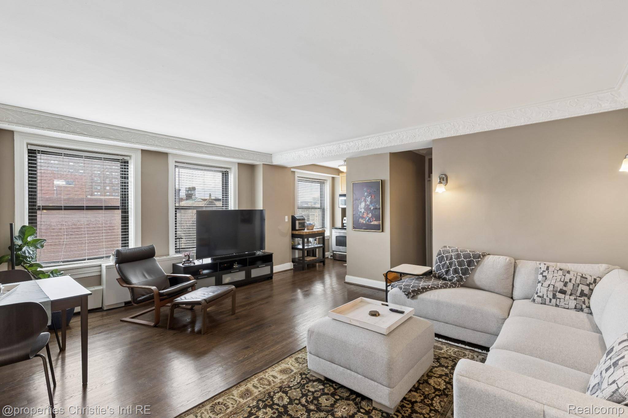 15 E Kirby ST #420, Detroit, MI 48202