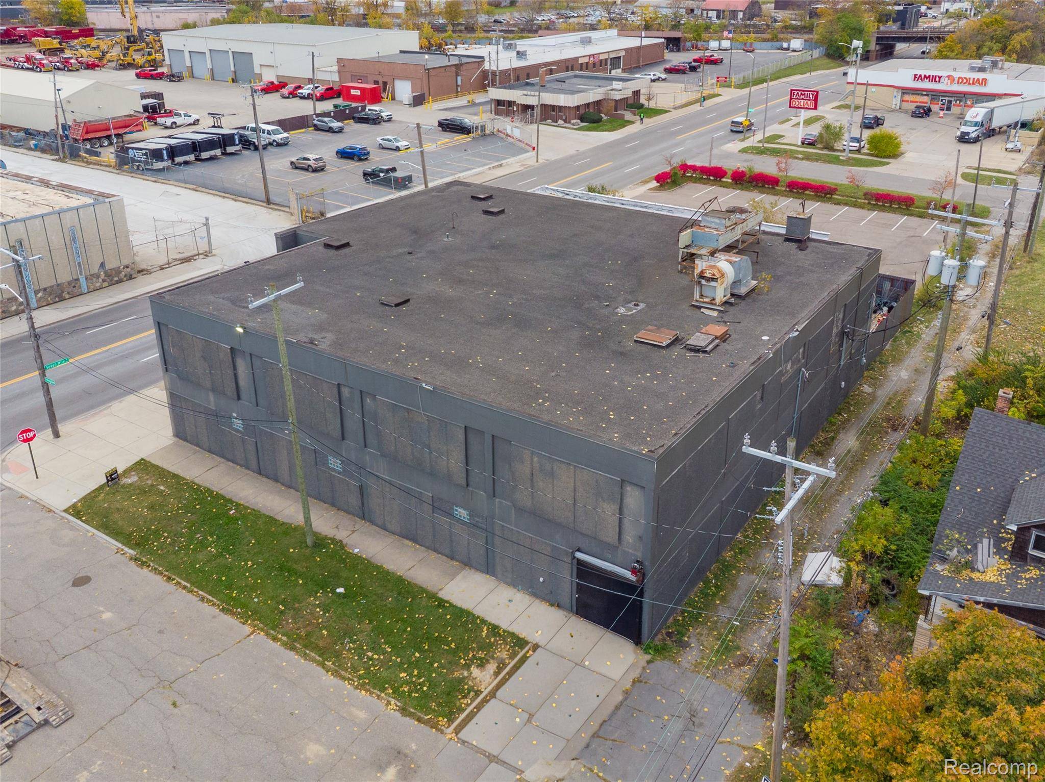 531 E 7 Mile RD, Detroit, MI 48203