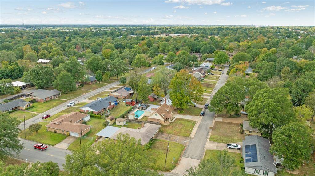 3276 Cleveland Street, Paris, TX 75460