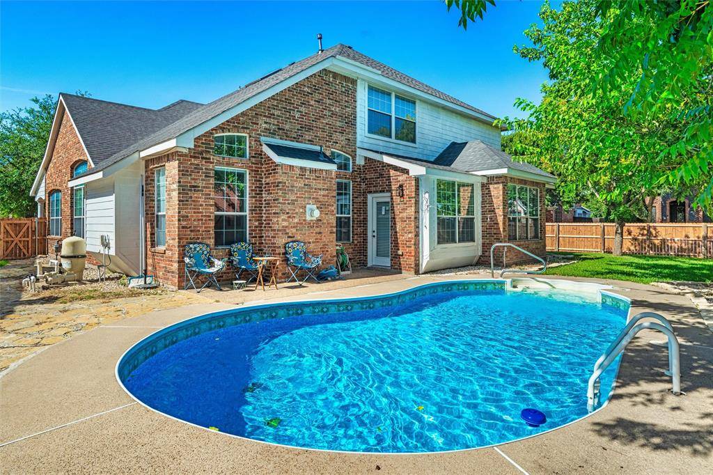 4201 S Iron Lane, Mansfield, TX 76063