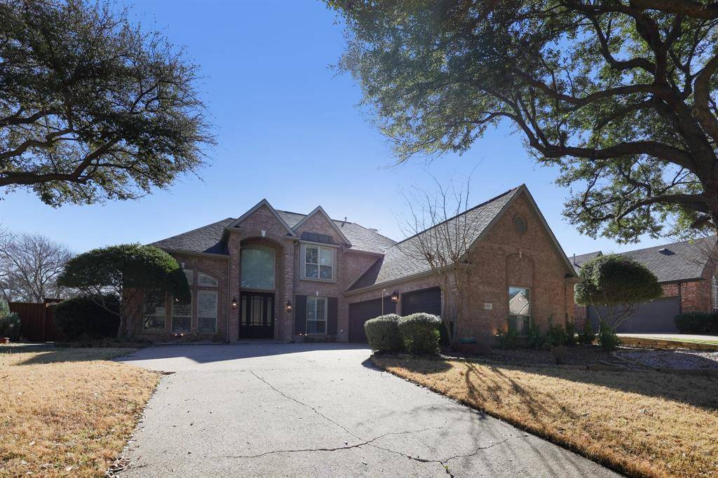 806 Parkwood Court, Mckinney, TX 75072
