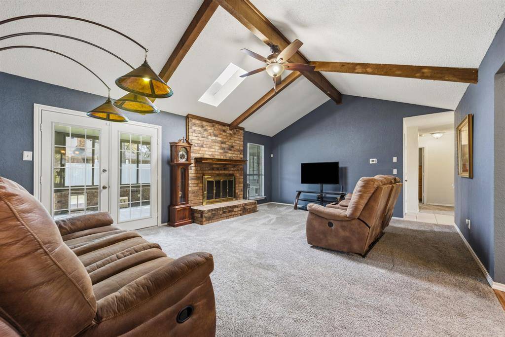 4510 Indian Oaks Trail, Arlington, TX 76017