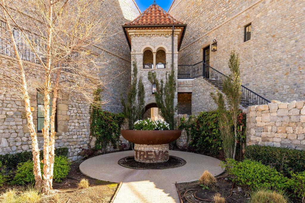 67 Cortes Drive, Westlake, TX 76262