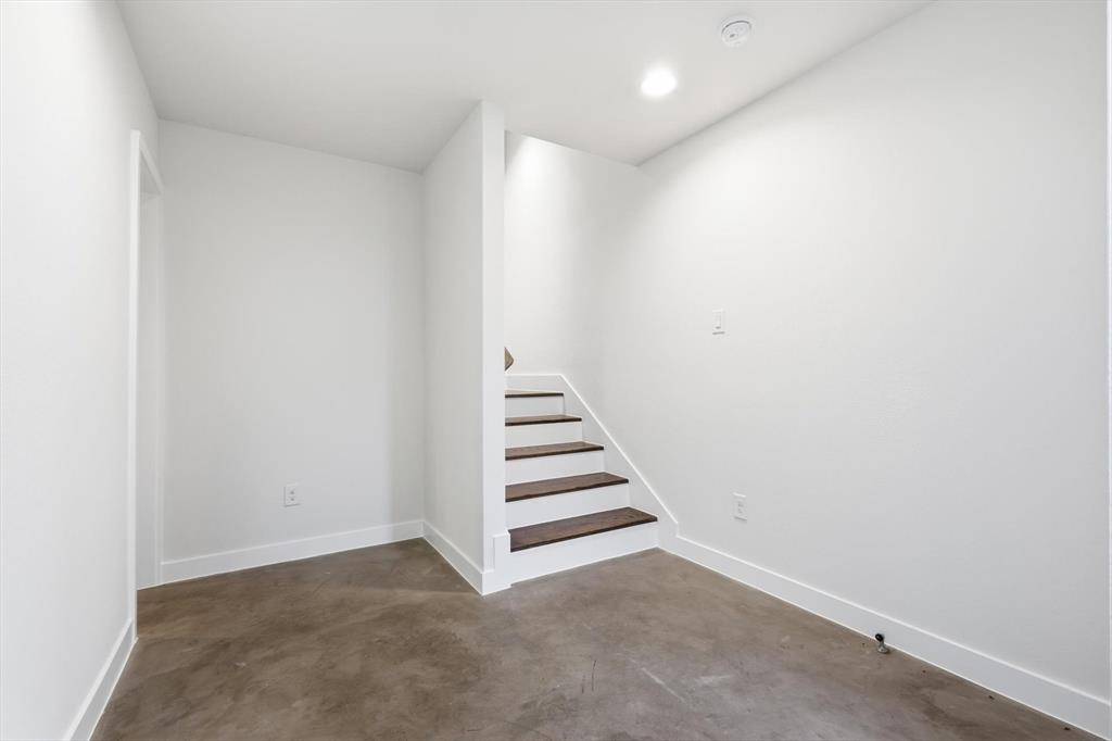 2111 Bennett Avenue #30, Dallas, TX 75206