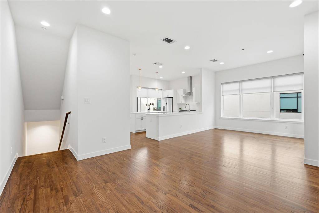 2111 Bennett Avenue #30, Dallas, TX 75206