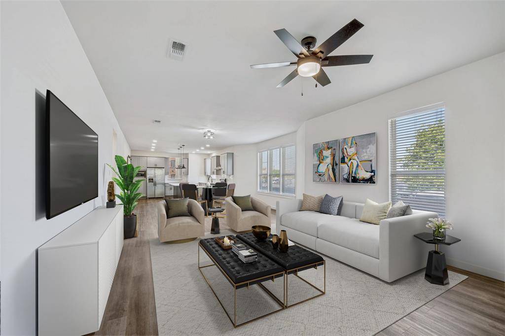 1704 S Jennings Avenue, Fort Worth, TX 76110