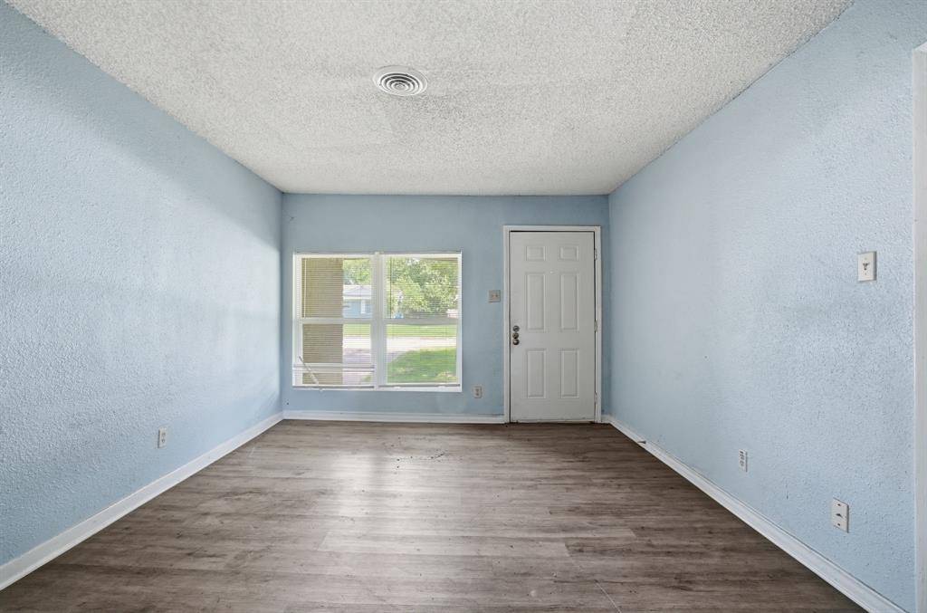 7917 Woodshire Drive, Dallas, TX 75232