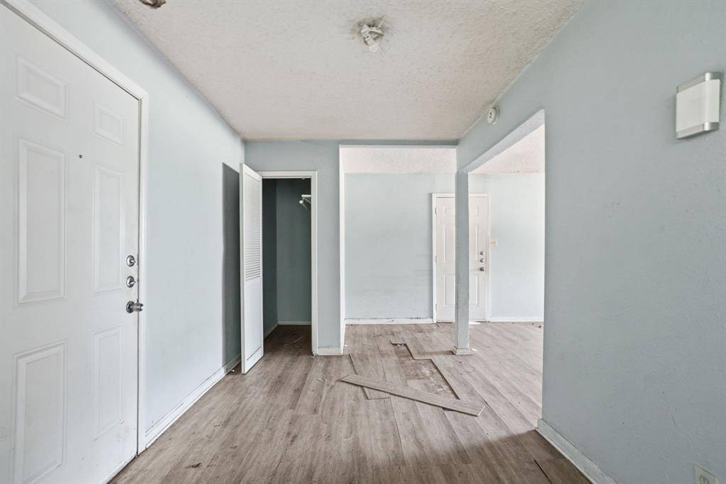 7917 Woodshire Drive, Dallas, TX 75232