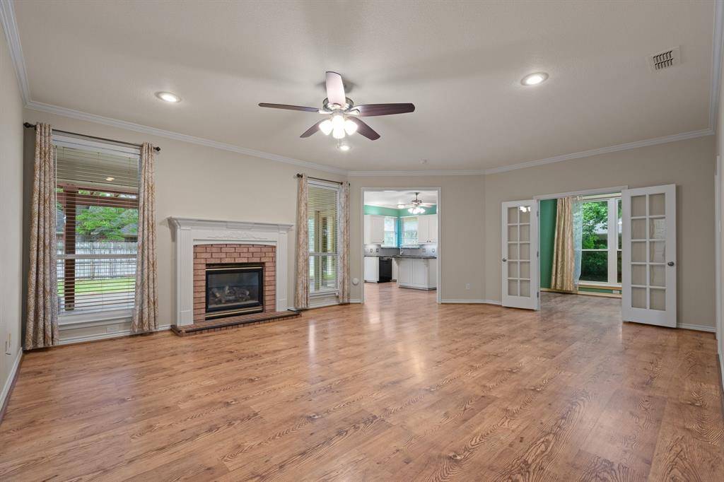 1501 Chaucer Drive, Cleburne, TX 76033