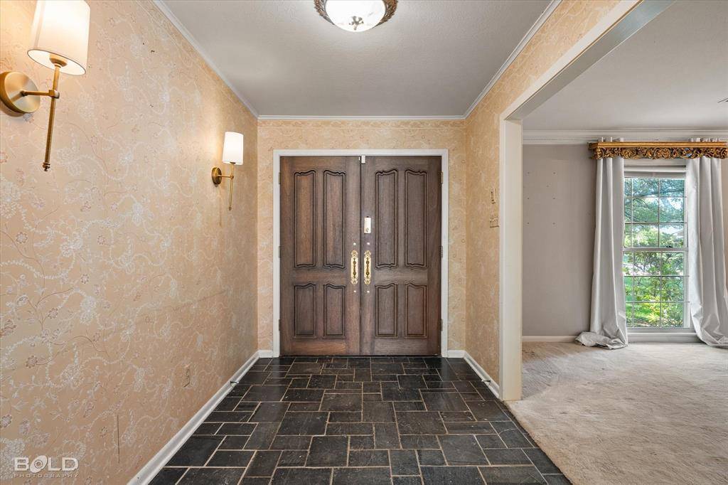 2305 Arlington Place, Bossier City, LA 71111