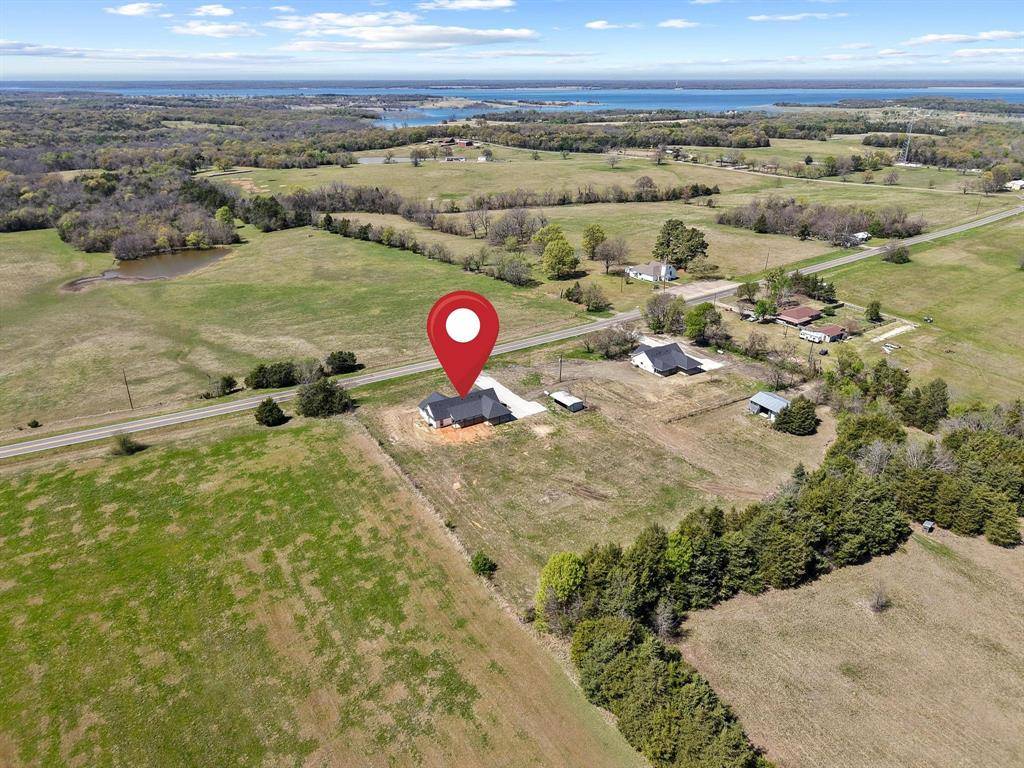 14457 E FM 1396, Windom, TX 75492