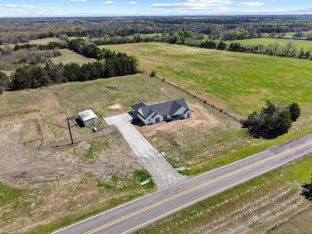 14457 E FM 1396, Windom, TX 75492