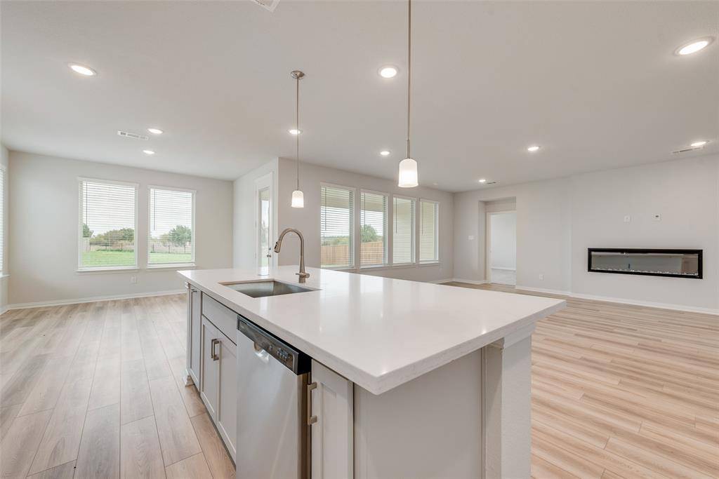 2308 Valencia Drive, Little Elm, TX 75068