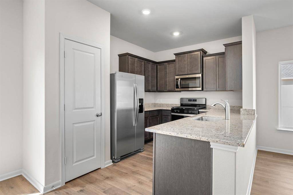 8429 Fort Benton Drive, Ponder, TX 76259