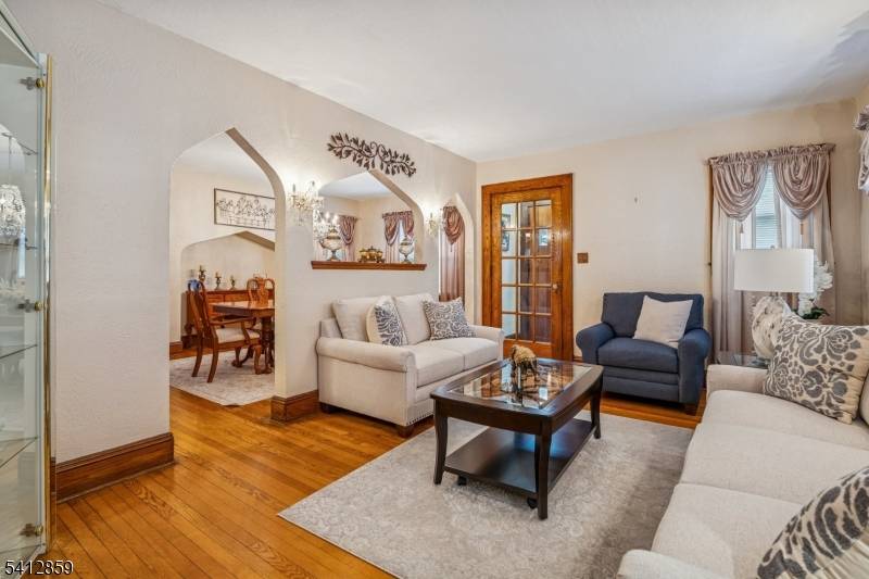 32 Fairview Pl, Belleville Twp., NJ 07109