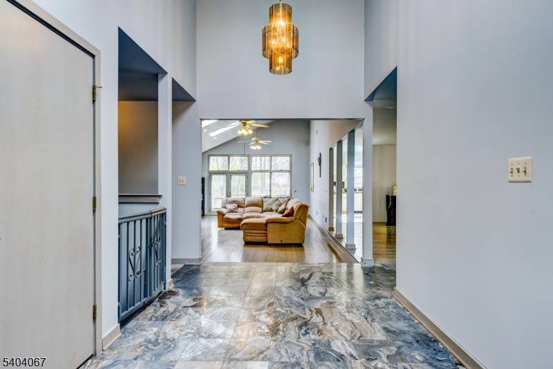 6 Keen Ln, Edison Twp., NJ 08820