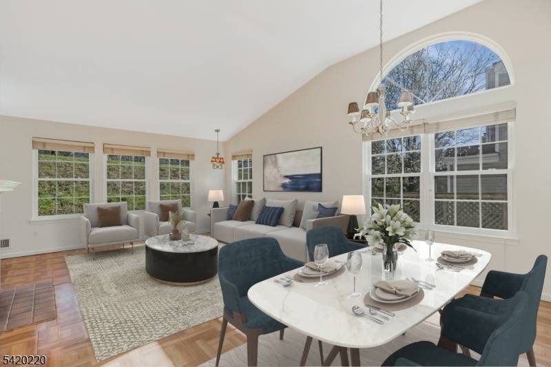 412 Cardinal Ln, Bedminster Twp., NJ 07921