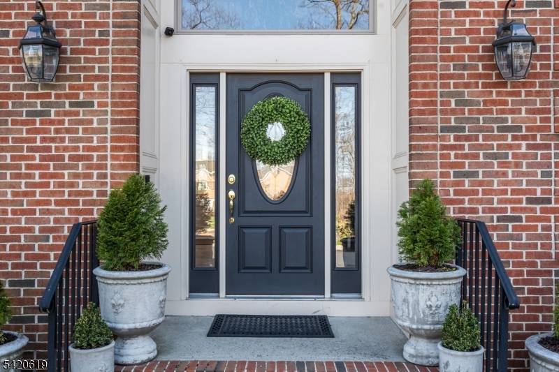 15 Loller Dr, Bridgewater Twp., NJ 08836