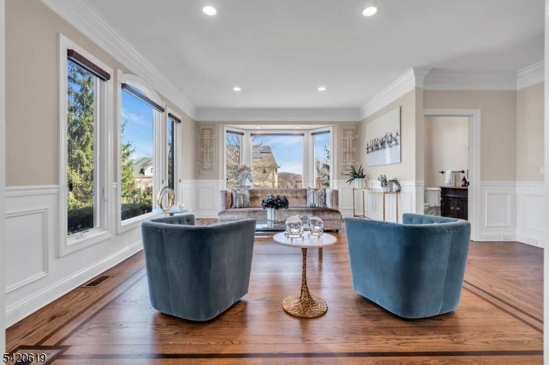 15 Loller Dr, Bridgewater Twp., NJ 08836