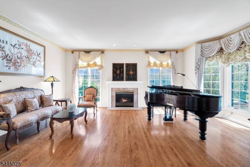 4 Wilde Hollow, Bridgewater Twp., NJ 08836