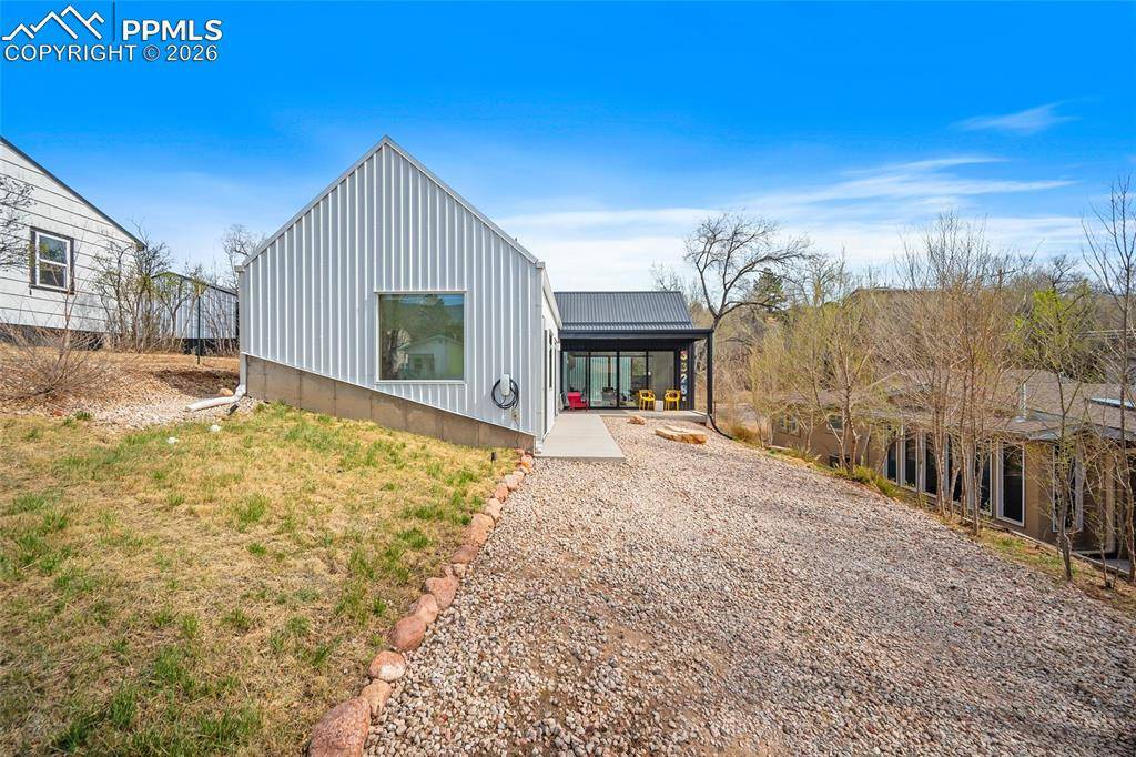 3328 W Bijou ST, Colorado Springs, CO 80904