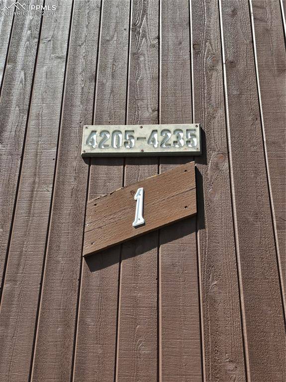 4205 N Carefree CIR #B, Colorado Springs, CO 80917