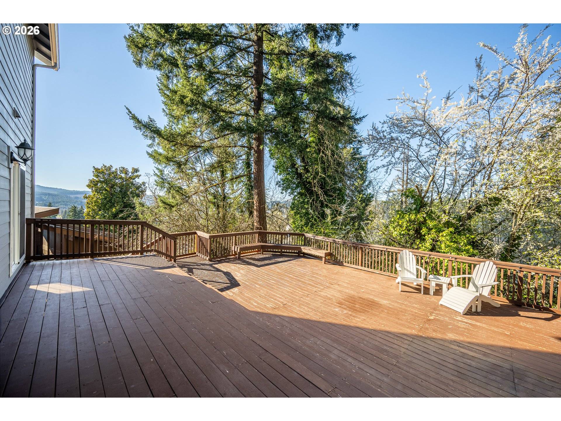 1750 E TAYLOR AVE, Cottage Grove, OR 97424