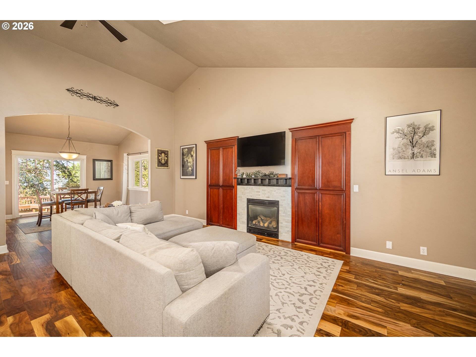 1750 E TAYLOR AVE, Cottage Grove, OR 97424