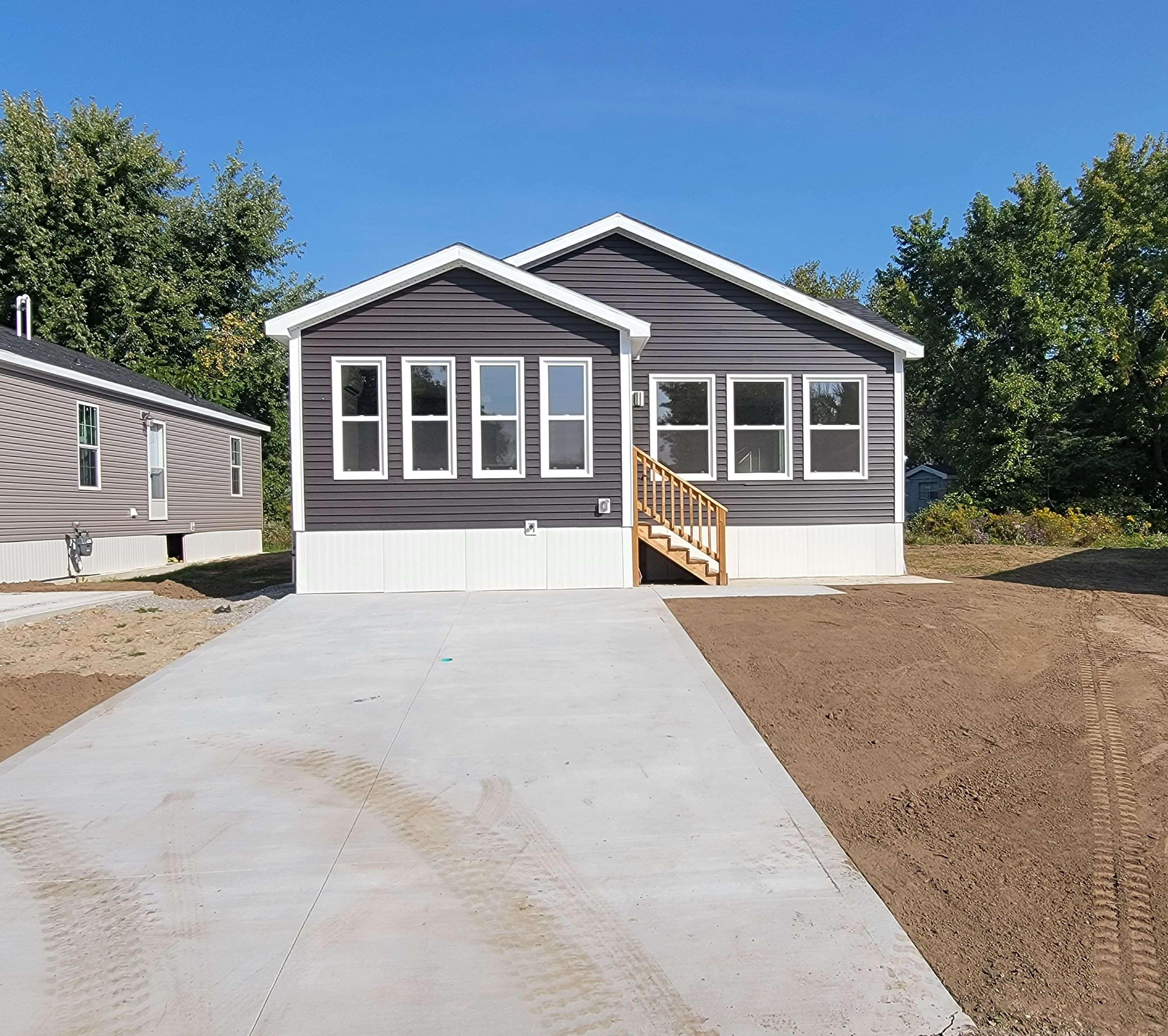 14 Briarwood PL, Innisfil, ON L0L 1L0