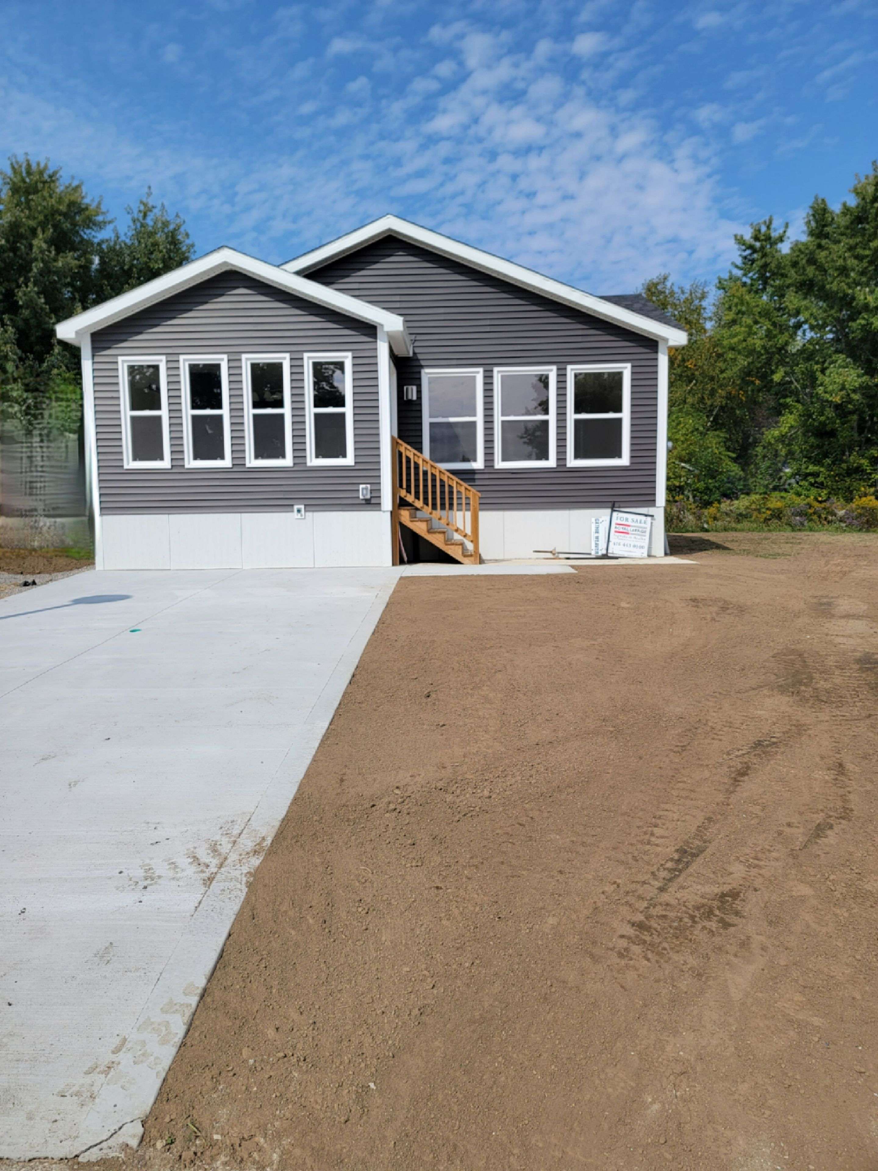 14 Briarwood PL, Innisfil, ON L0L 1L0