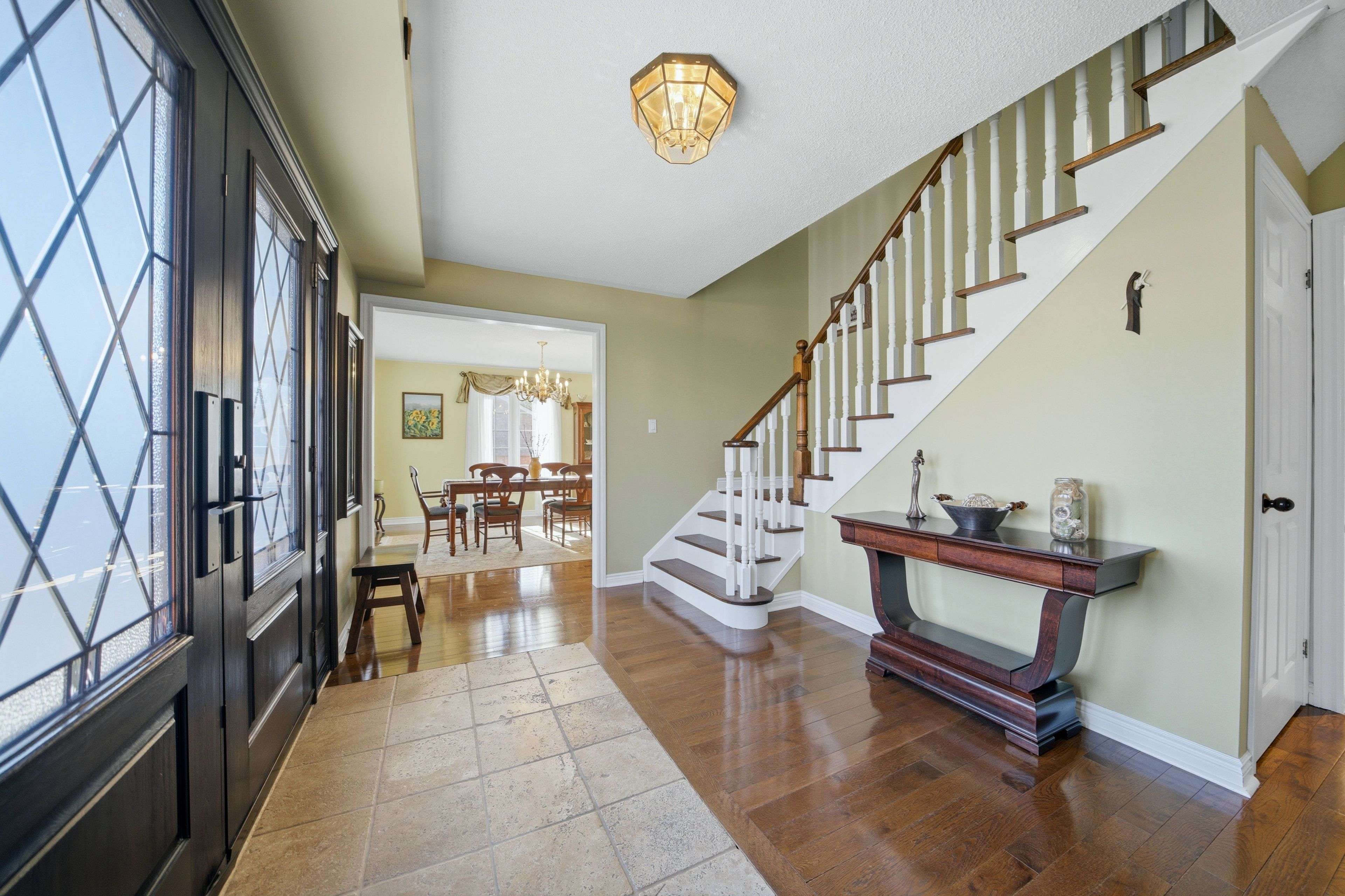 23 John Lyons RD, Markham, ON L3P 3H3