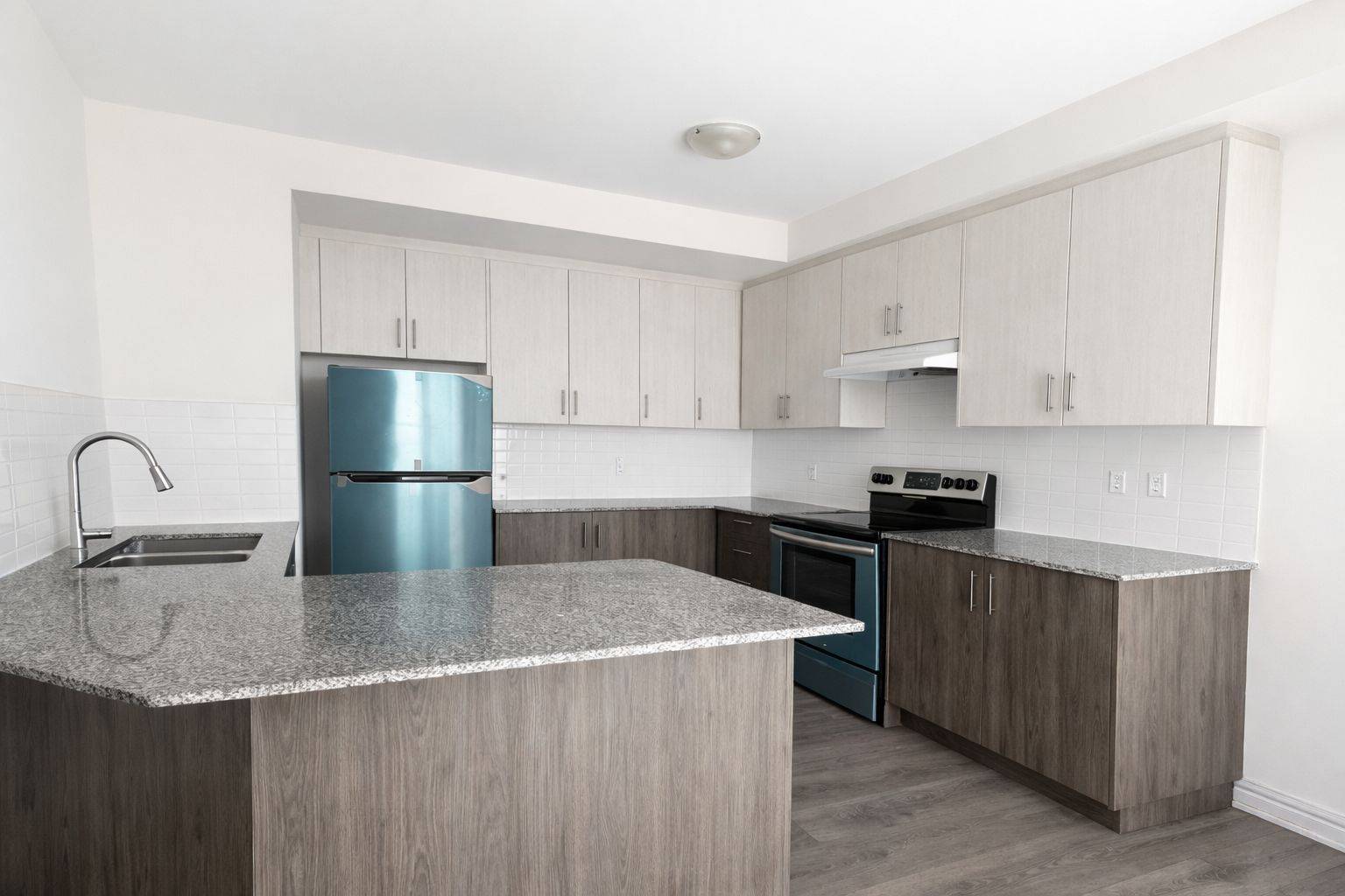 45 Knotsberry CIR #42, Brampton, ON L6Y 6G1