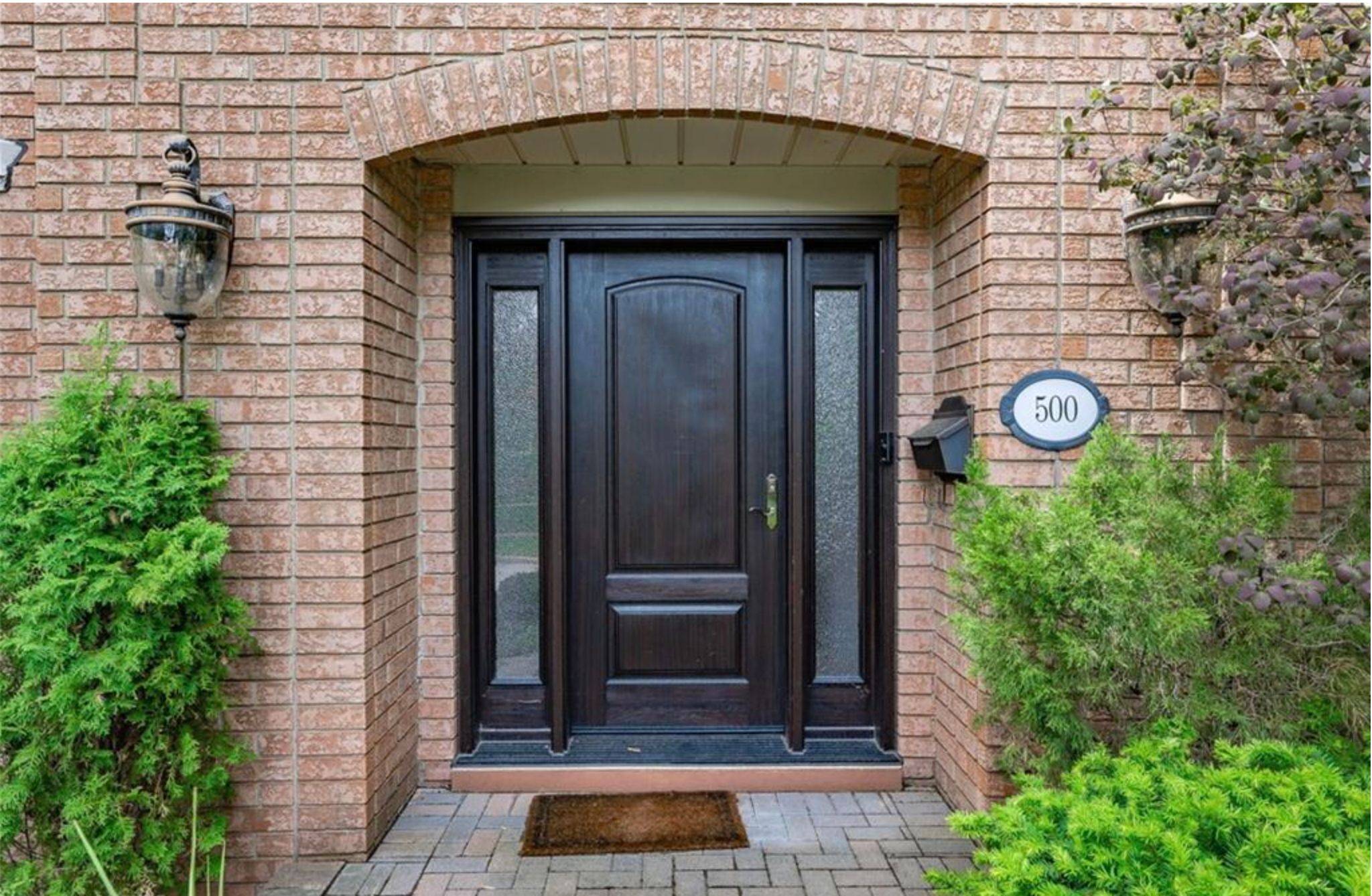 500 BLENHEIM CRES, Oakville, ON L6J 6P7