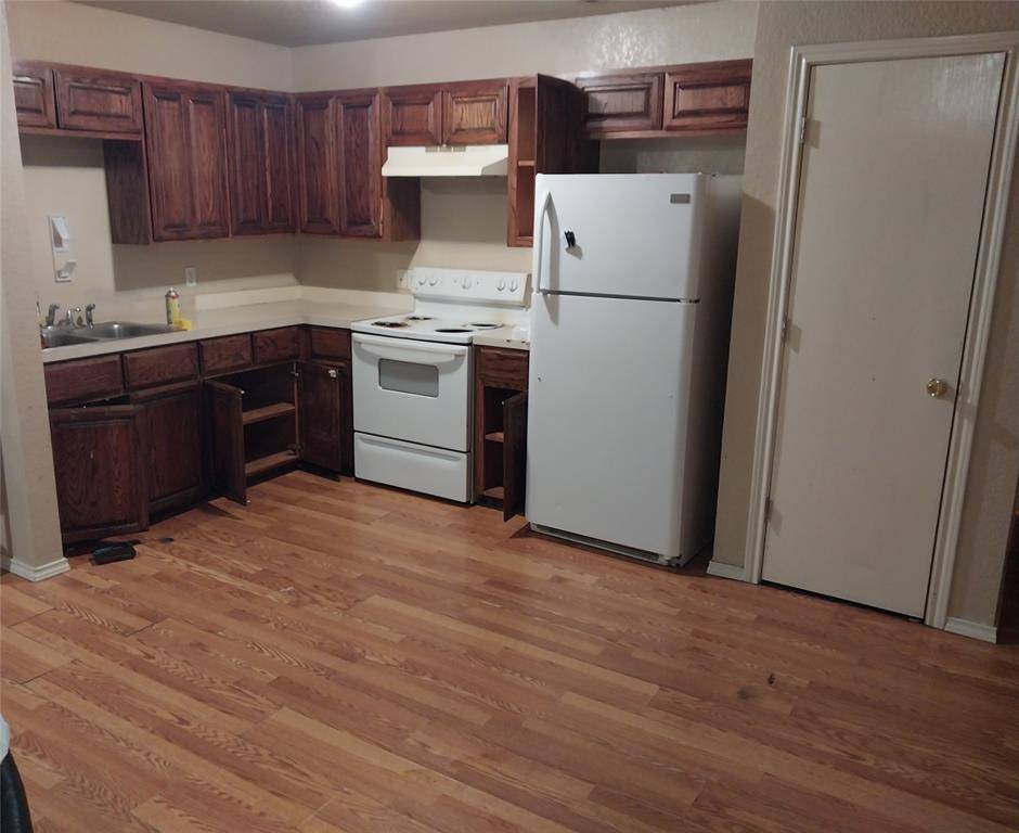 3100 Hale Avenue, Fort Worth, TX 76106