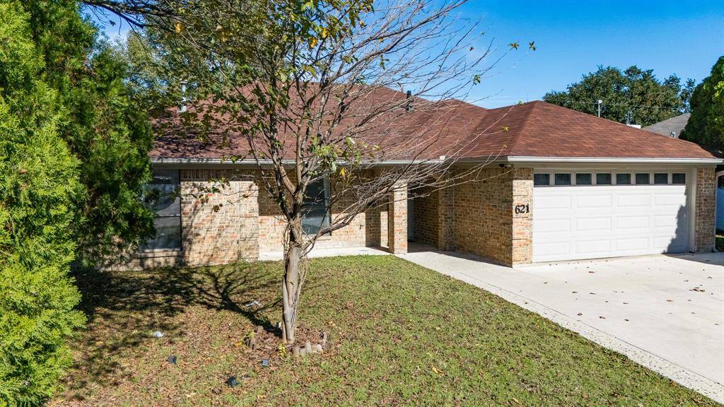 621 Main Street, Roanoke, TX 76262