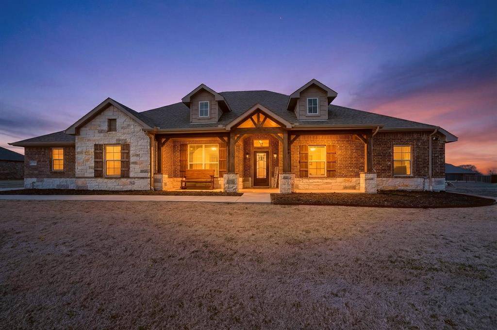 2866 Gail Drive, Farmersville, TX 75442