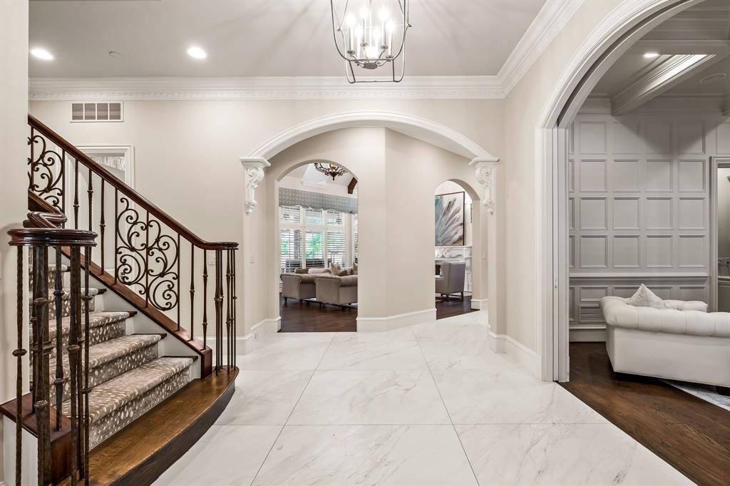 48 Kennington Court, Dallas, TX 75248