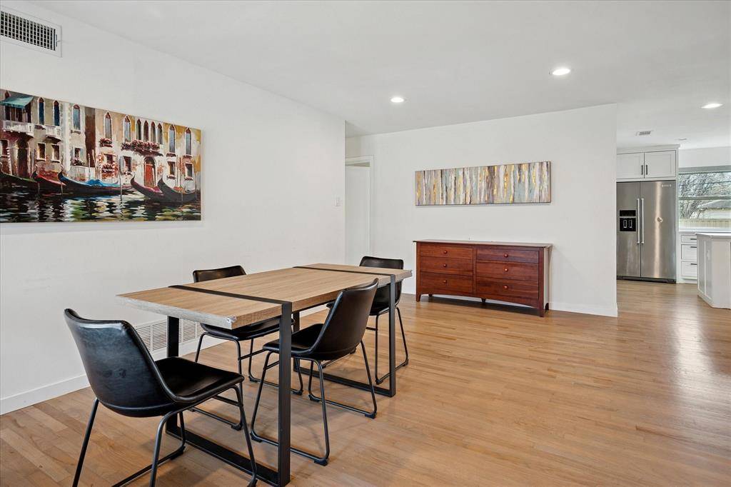 3148 Woodwind Lane, Dallas, TX 75229