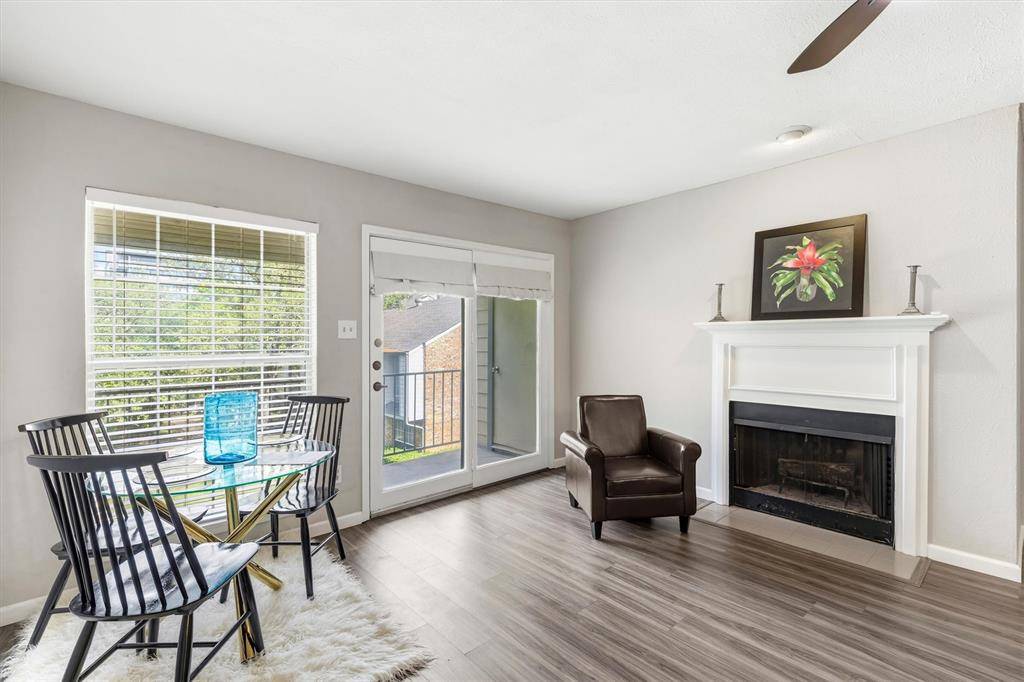 2535 Wedglea Drive #224, Dallas, TX 75211