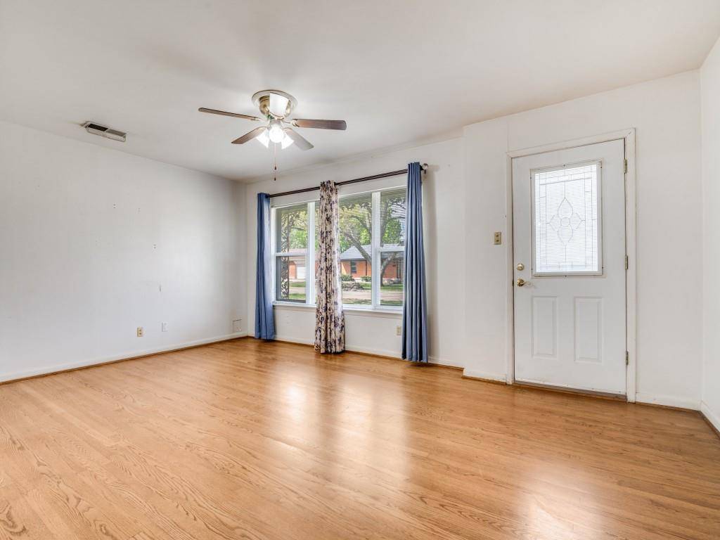 1818 N Place, Plano, TX 75074