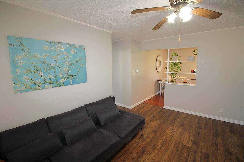 505 College, Italy, TX 76651