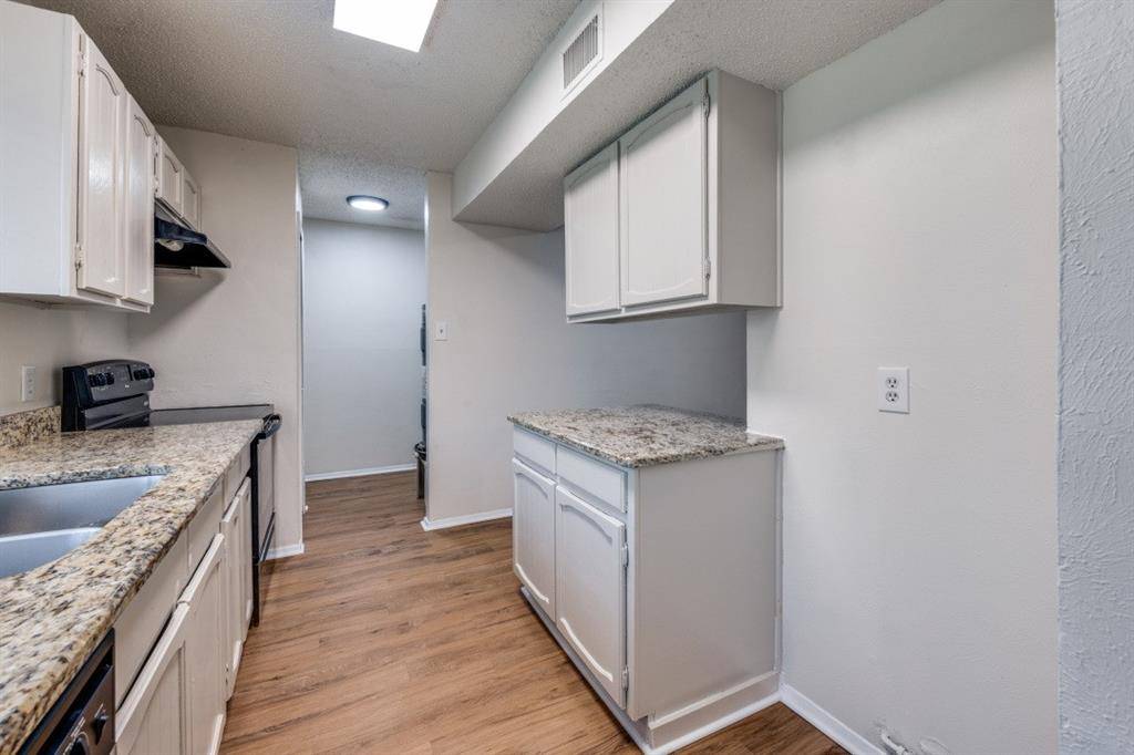 3501 Hickory Hill Drive, Arlington, TX 76014