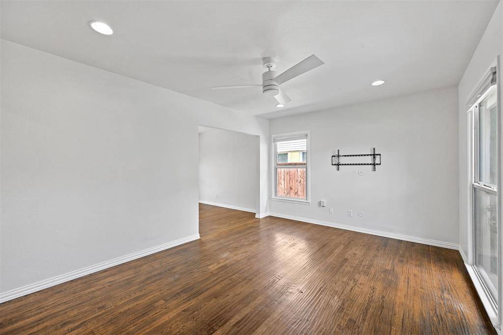 11015 Stallcup Drive, Dallas, TX 75228